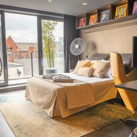 Saint Paul - Unrivalled 3br Penthouse With Hot Tub Apartament *