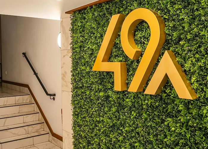 Saint Paul - Unrivalled 3br Penthouse With Hot Tub