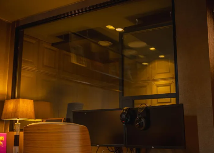 Saint Paul - Unrivalled 3br Penthouse With Hot Tub Lejlighed *