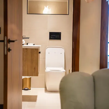 Saint Paul - Unrivalled 3br Penthouse With Hot Tub * リーズ